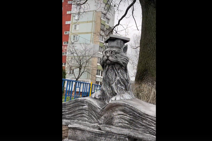 От местных брендов до необычного стимпанка: какие арт-объекты украшают Тулу