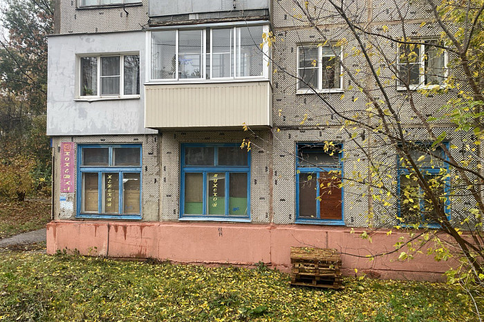 Гул, шум, вибрация и жара в 60 градусов: жители пятиэтажки в Туле подозревают, что в их доме появилась криптоферма