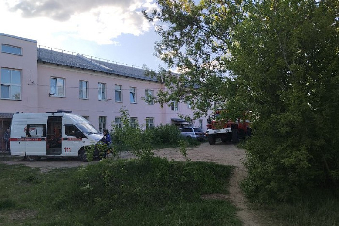 В Алексине в двухэтажном доме произошел пожар
