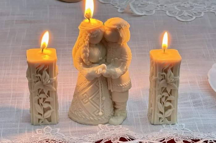 День молодежи в Туле стартовал с массовой свадьбы