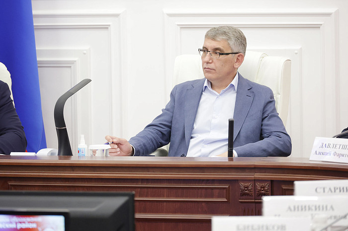 Нацпроект «Кадры»: в Тульской области открыто 33,7 тысяч вакансий