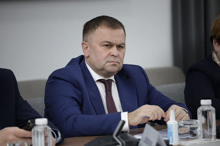 Дмитрий Миляев провел встречи с главами администраций Кимовского, Заокского и Плавского районов Дмитрий Миляев провел встречи с главами администраций Кимовского, Заокского и Плавского районов