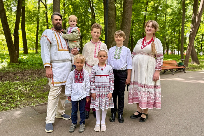 Тула отметила День защиты детей парадом колясок и многодетных семей Тула отметила День защиты детей парадом колясок и многодетных семей