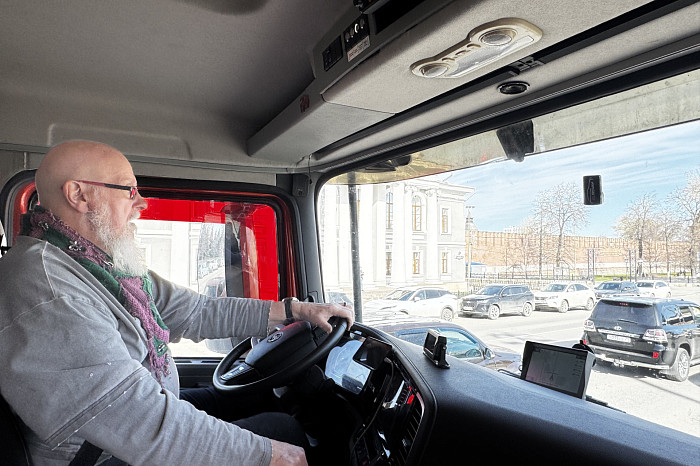 Знаменитый фермер англичанин Джон Кописки исследует Тульскую область на отечественном автодоме