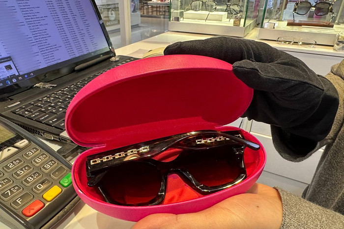 Оверсайз, тренд на здоровье, контактные линзы и уход за очками – большой гайд от эксперта в области оптики