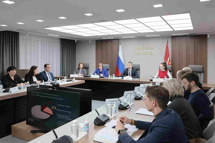 Особняку жестокой помещицы Резвой под Веневом ищут нового барина: цена аренды – 1 рубль Особняку жестокой помещицы Резвой под Веневом ищут нового барина: цена аренды – 1 рубль