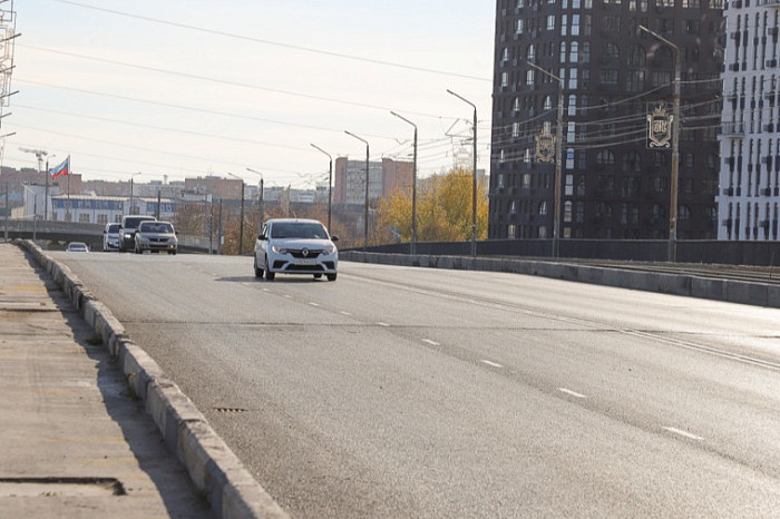 В Туле в срок завершили ремонт Павшинского моста В Туле в срок завершили ремонт Павшинского моста