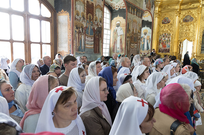 Это было путешествие во времени: как в Успенском соборе в Туле оживляли росписи под слоем штукатурки