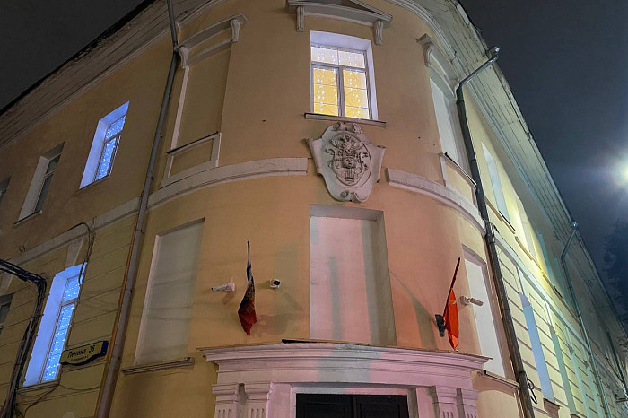 Прошлое рядом с нами: по следам Толстого, Салтыкова-Щедрина и Пастернака в неприметных тульских табличках