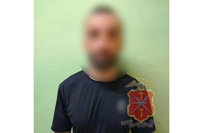 В Кимовске полиция задержала подозреваемого в краже через форточку В Кимовске полиция задержала подозреваемого в краже через форточку