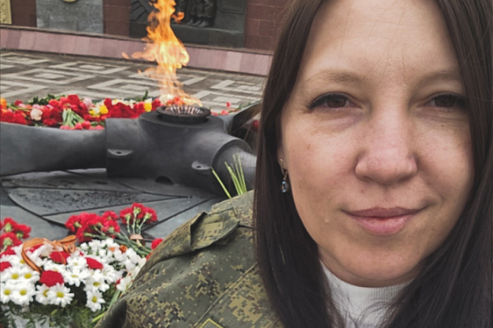 «Я тебя жду»: многодетная мама рассказала, как переехала в Тулу ради мужа военного «Я тебя жду»: многодетная мама рассказала, как переехала в Тулу ради мужа военного