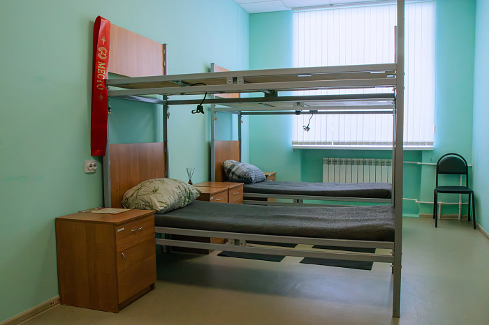 «Мы с Шаманом вообще в Новомосковске вместе работали три года»: как живут и о чем мечтают осужденные в исправительном центре