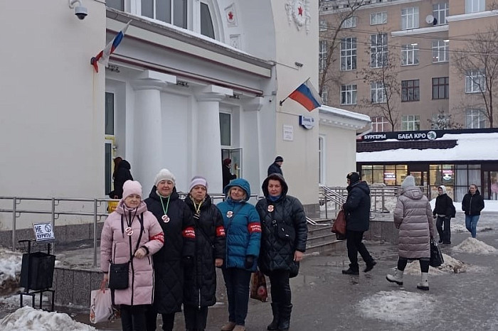 «Они же бежали на дежурство как на свидание, потом поженились»: как живут и чем занимаются дружинники в Туле?