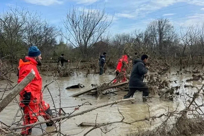 Жители Тулы несут вещи и воду для пострадавших от наводнения в Дагестане: что нужно и где пункт сбора?