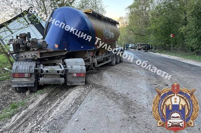 Выезд на встречку – самая частая причина жестких ДТП: в этом году в Тульской области маневр уже «похоронил» 22 человека, более 170 получили травмы