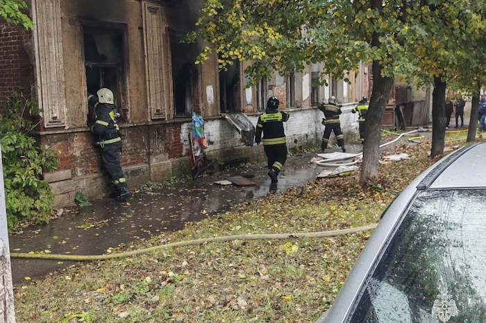 В Тульской области за сутки горели производство, дома, сарай и гараж В Тульской области за сутки горели производство, дома, сарай и гараж
