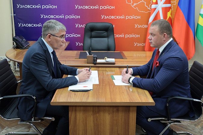 Дмитрий Миляев посетил соцобъекты в рамках рабочего визита в Узловский район Дмитрий Миляев посетил соцобъекты в рамках рабочего визита в Узловский район