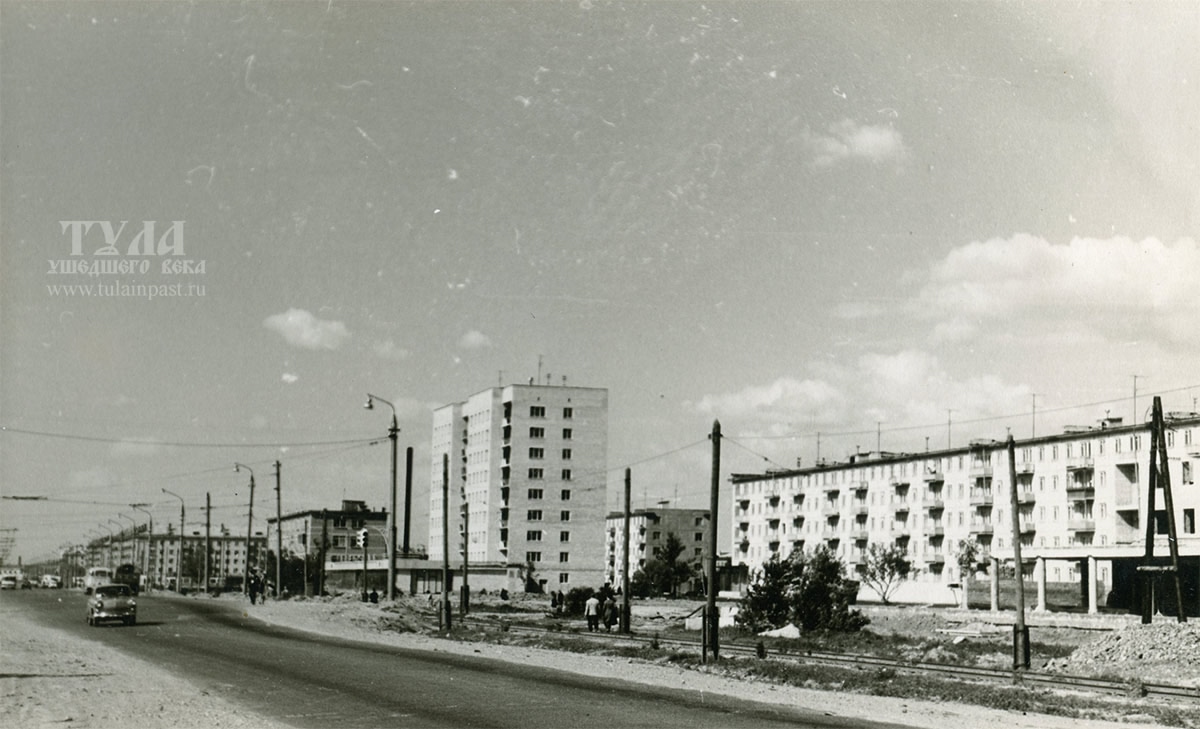 Фото: Тула ушедшего века. 1968 год. Строительство новых высотных домов на южной окраине Тулы. Фото из архива Д. Д. Смирнова.