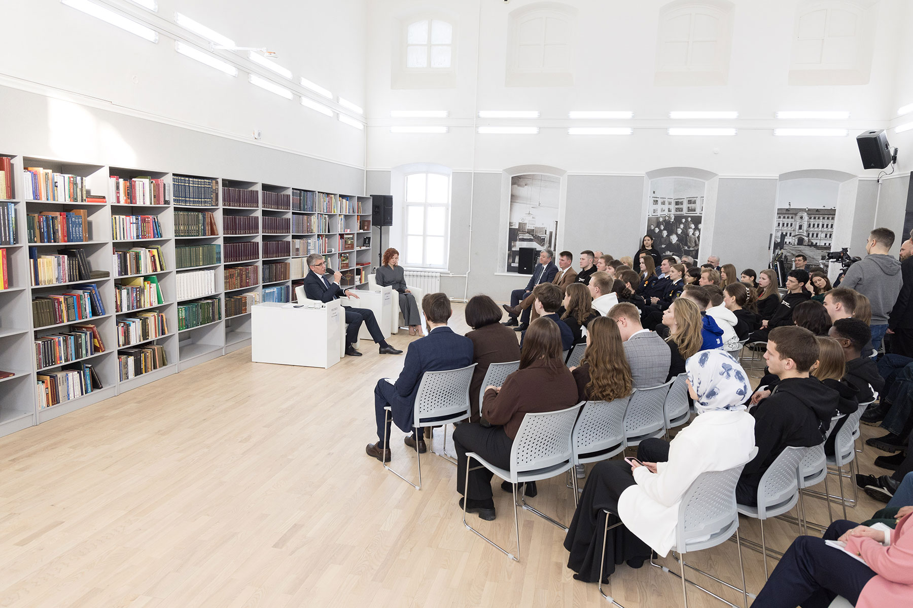 Фото: Правительство Тульской области/Губернатор Дмитрий Миляев встретился с тульскими студентами в Университете Льва Толстого