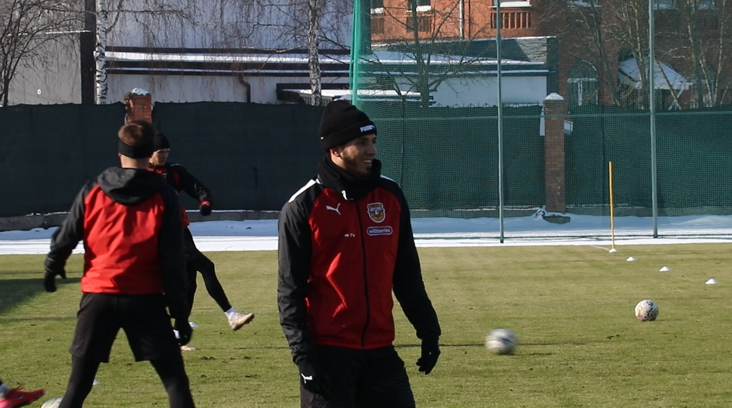 Болельщики ждут от Рейеса куража на фланге