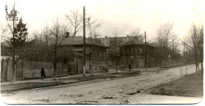 Фото: Тула ушедшего века. 1960-е гг. Косой переулок со стороны ул. Демонстрации. Фото Ивана Минаева.
