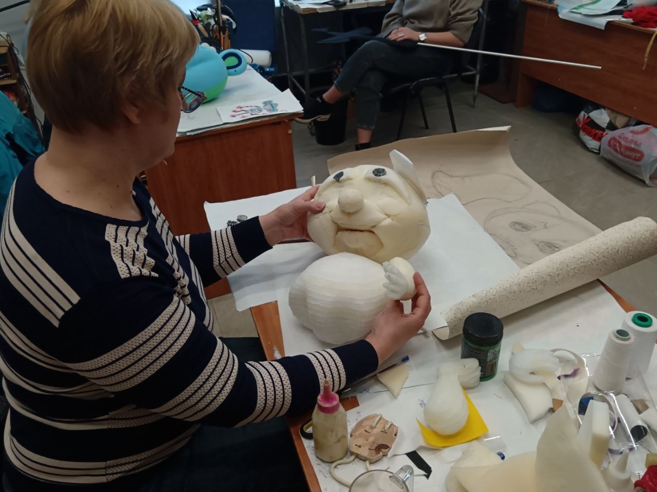 Ирина Харламова, художник-бутафор 