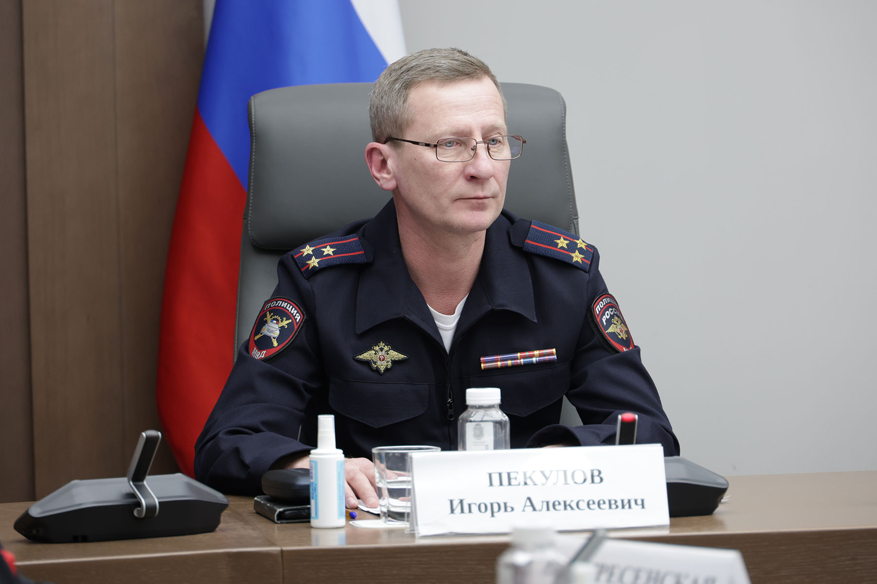 Игорь Пекулов на оперативном штабе в правительстве региона