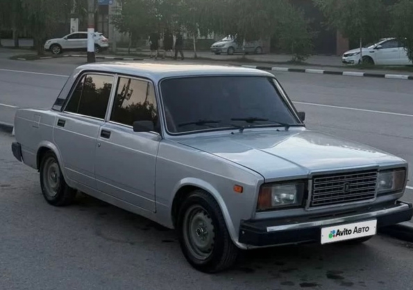 Вишневая девятка: сколько стоит купить старое авто в Туле, которое поедет на любом бензине Вишневая девятка: сколько стоит купить старое авто в Туле, которое поедет на любом бензине