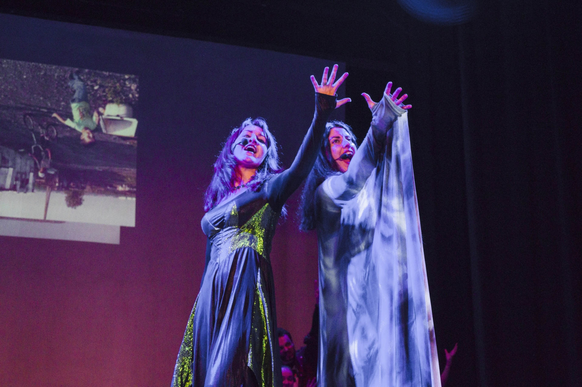 Фотограф: Надежда Корнилова. Роль колдуньи, мюзикл-трагифарс 