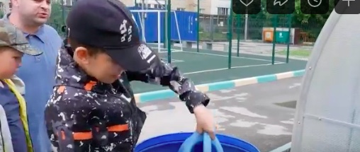 На участке одной из тульских школ появилась теплица На участке одной из тульских школ появилась теплица
