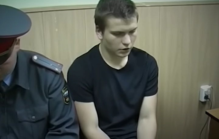 Страшная дата в истории Тулы: 1 августа 2011 года в квартире на улице Кутузова нашли тела пяти человек, забитых молотком Страшная дата в истории Тулы: 1 августа 2011 года в квартире на улице Кутузова нашли тела пяти человек, забитых молотком