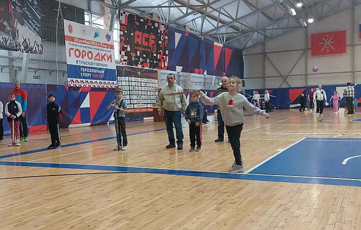 В областной столице состоялся фестиваль «Городки в Тульской губернии» В областной столице состоялся фестиваль «Городки в Тульской губернии»