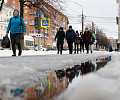 Улица полна снегожидкостей: фоторепортаж с затопленных дорог и тротуаров Тулы Улица полна снегожидкостей: фоторепортаж с затопленных дорог и тротуаров Тулы