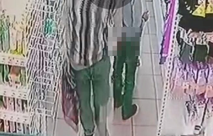 В Тульской области задержали мужчину, трогавшего девочку в магазине: ранее ему вдвое снизили срок за педофилию В Тульской области задержали мужчину, трогавшего девочку в магазине: ранее ему вдвое снизили срок за педофилию