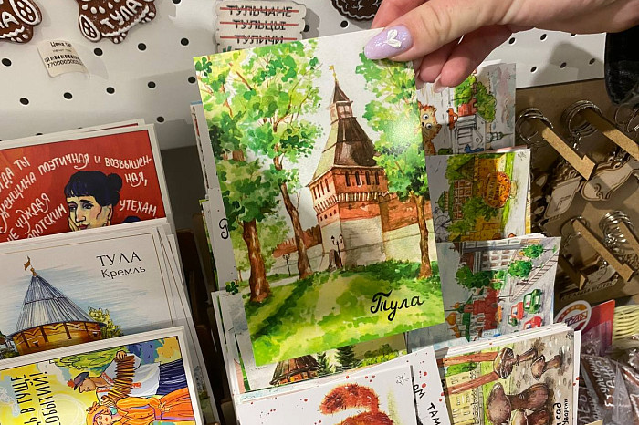 Толстой, наличники и самовары: какую сувенирную продукцию можно найти в Туле - фоторепортаж Толстой, наличники и самовары: какую сувенирную продукцию можно найти в Туле - фоторепортаж