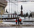 Улица полна снегожидкостей: фоторепортаж с затопленных дорог и тротуаров Тулы Улица полна снегожидкостей: фоторепортаж с затопленных дорог и тротуаров Тулы