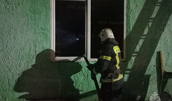 В Киреевском районе Тульской области из пожара в жилом доме спасли трех человек