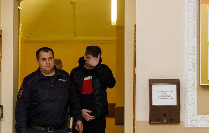 В Туле вынесли приговор мужчине, который убил ребенка и закопал тело в лесу В Туле вынесли приговор мужчине, который убил ребенка и закопал тело в лесу