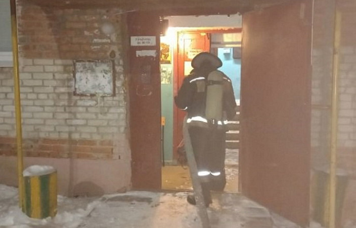 На улице Гагарина в Киреевске произошел пожар в жилой многоэтажке: есть пострадавший На улице Гагарина в Киреевске произошел пожар в жилой многоэтажке: есть пострадавший