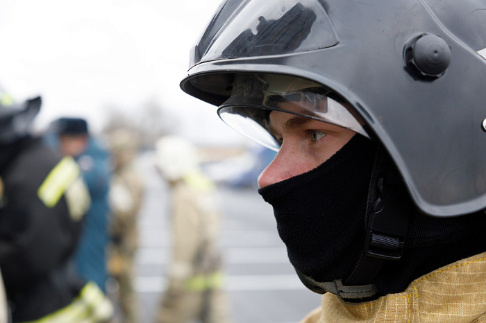В Туле спасатель в полной экипировке поднялся на 25 этаж за три минуты и семь секунд В Туле спасатель в полной экипировке поднялся на 25 этаж за три минуты и семь секунд