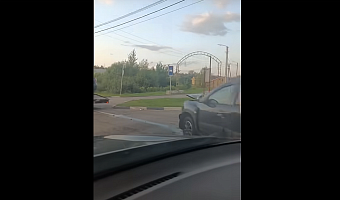 На перекрестке улиц Октябрьской и Карпова в Туле произошло ДТП