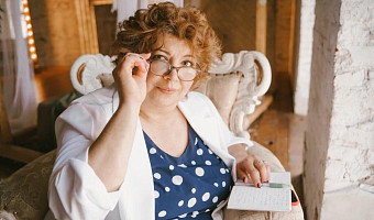 Добывайки в пьянящей тишине театра: писательница Наталия Хаимова рассказала, что почитать летом
