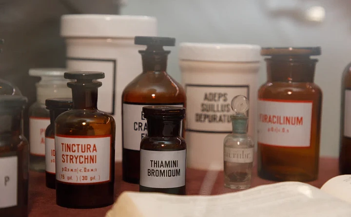 От Шумахера и эпидемии холеры до одной из лучших аптек в империи: история тульской фармацевтики