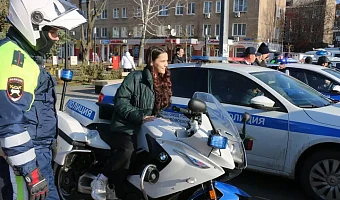 В Новомосковске Тульской области состоялся парад полицейской техники
